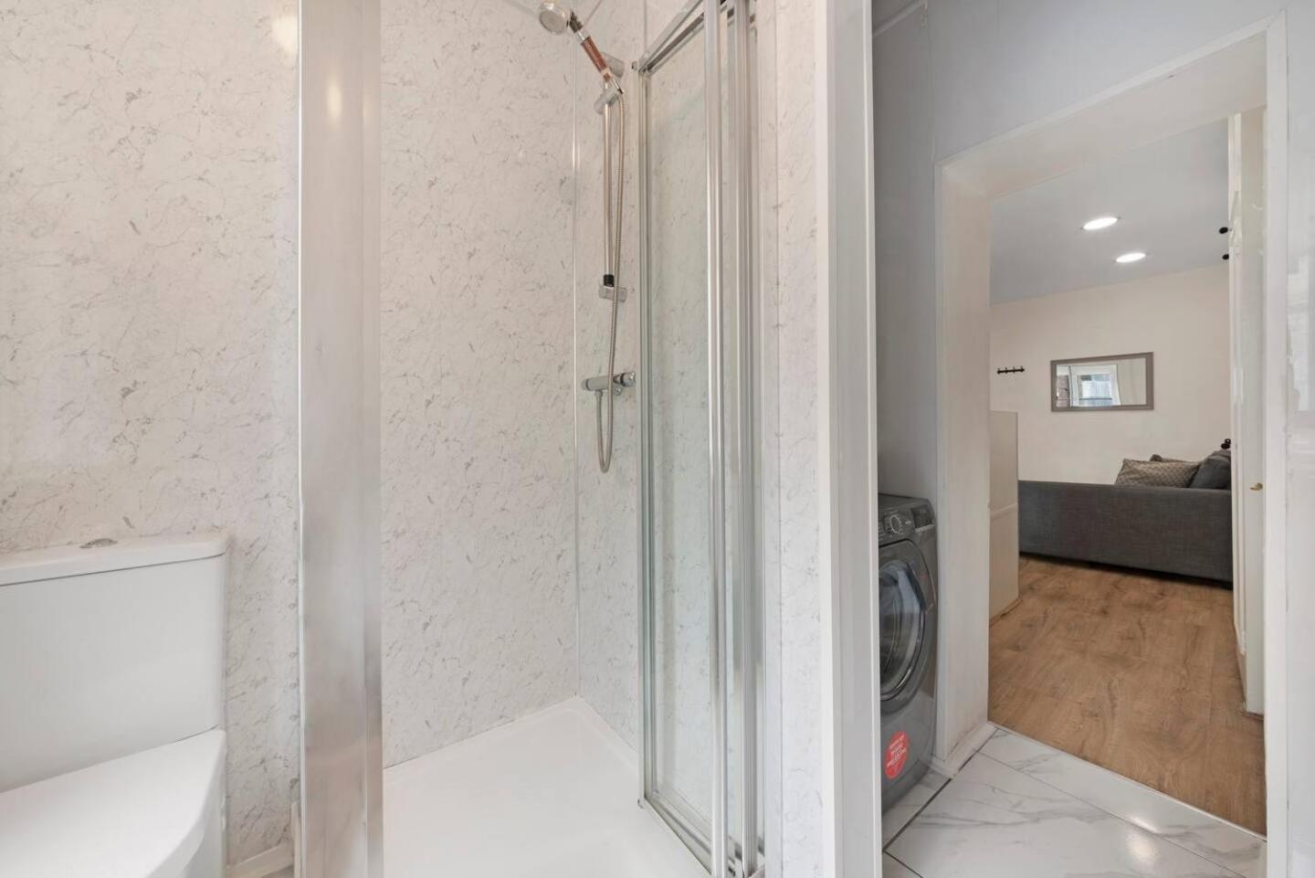 2 Bed Piccadilly Apartment 3 Londen Buitenkant foto
