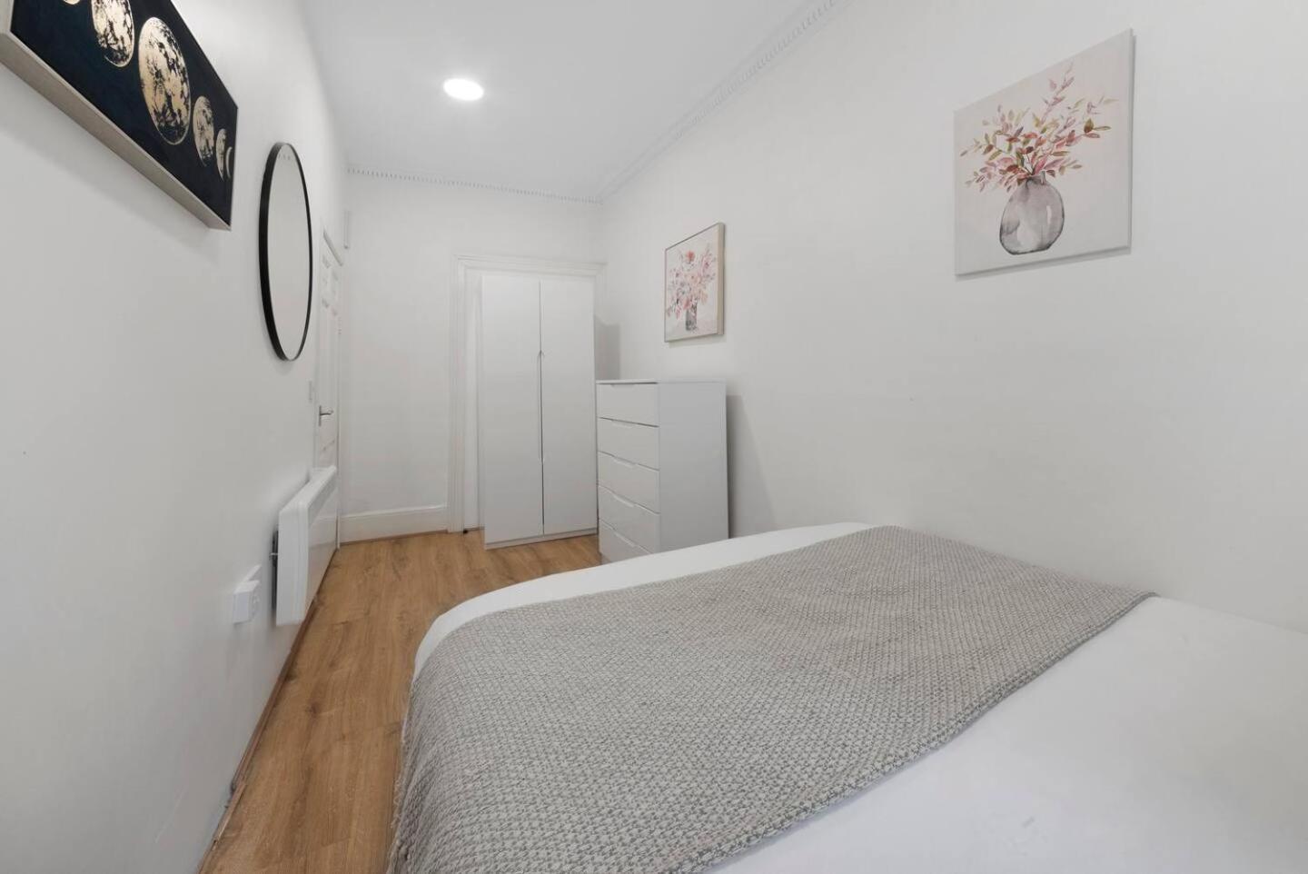 2 Bed Piccadilly Apartment 3 Londen Buitenkant foto